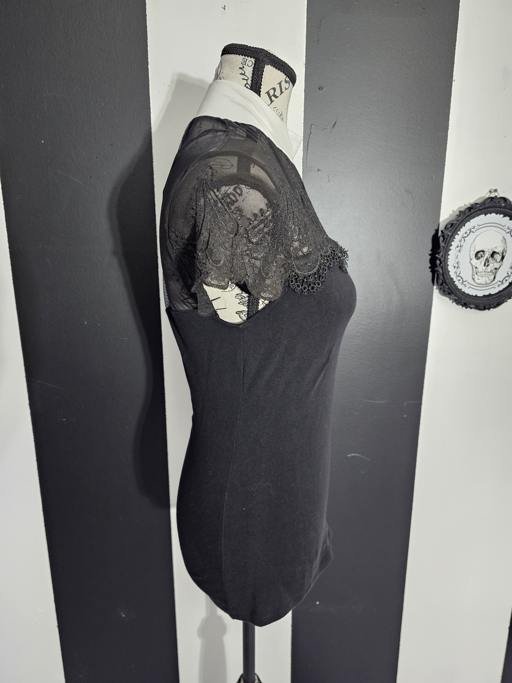 Stallion Lace Top - Picture 5 of 6